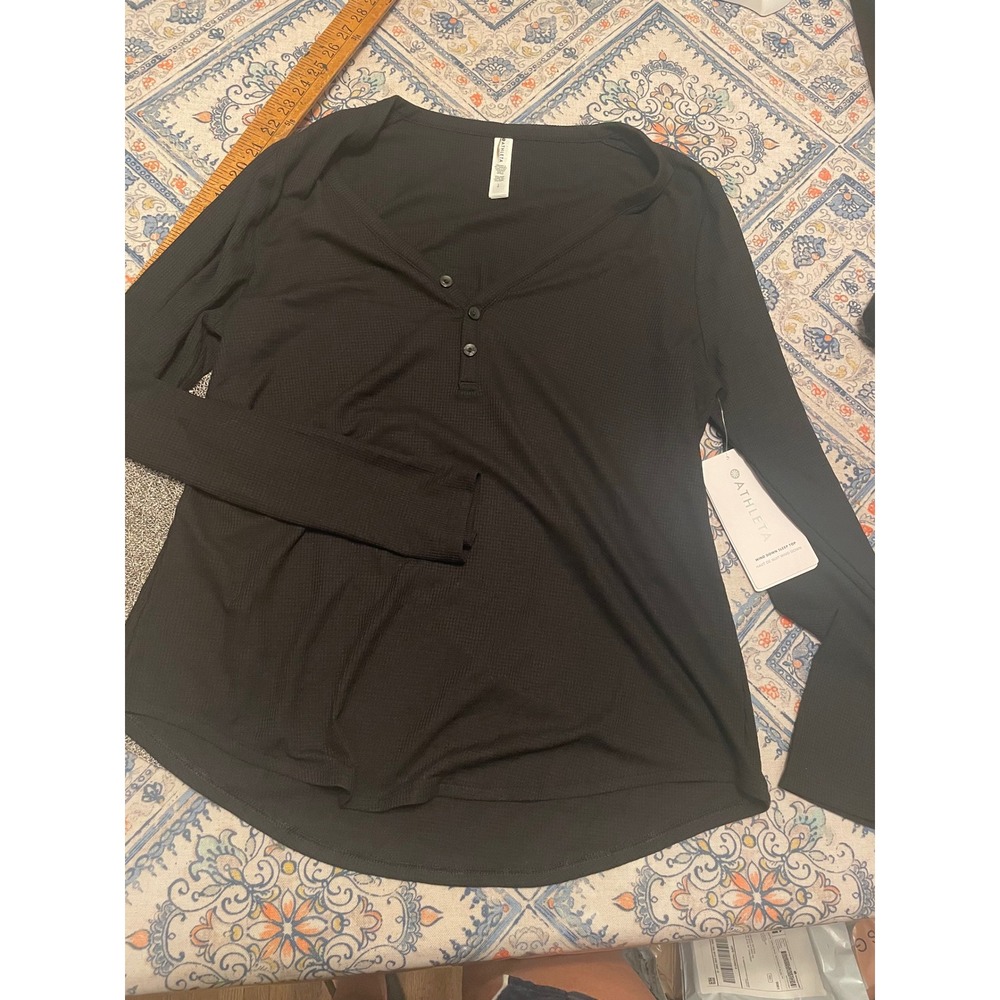 Athleta Wind Down Sleep Top Black Waffle Knit Henley Pajama Shirt LG 983112